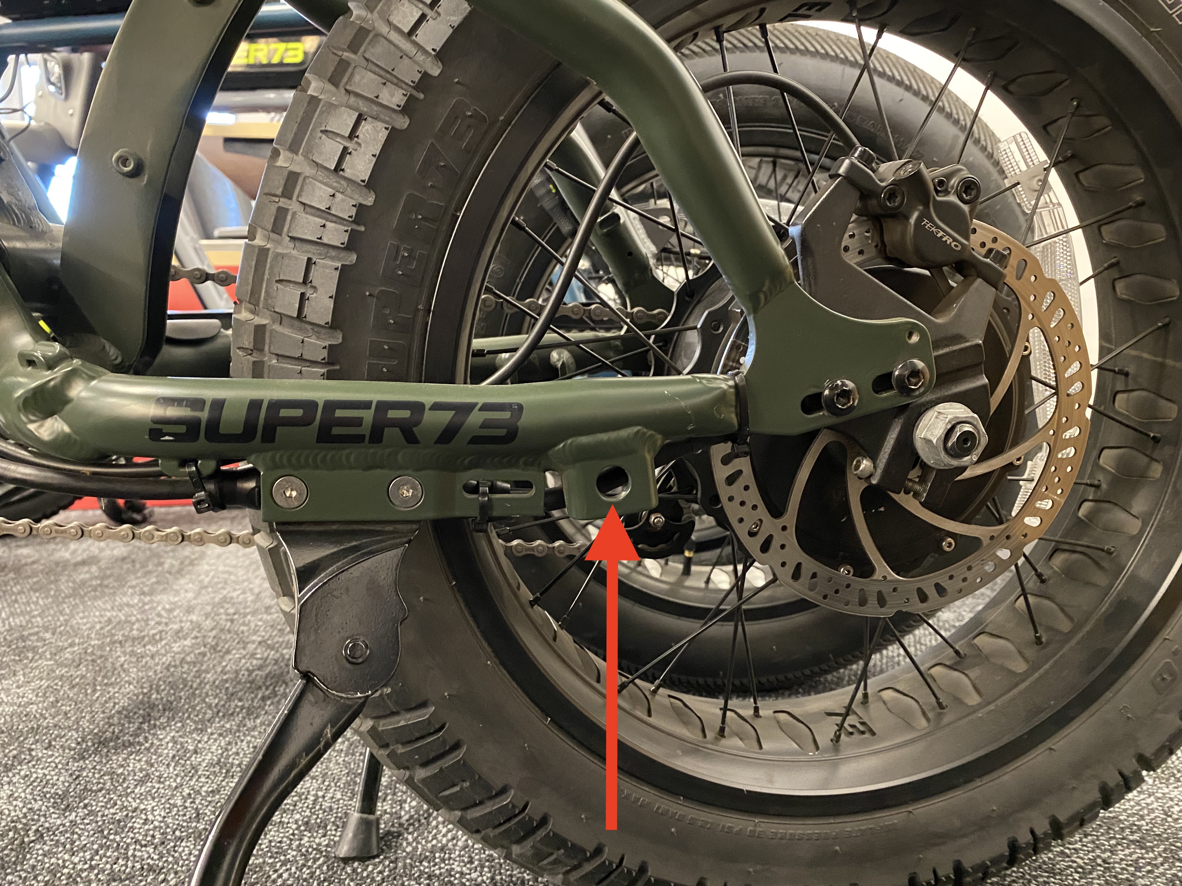 Do you offer foot pegs for passenger riders? – SUPER73